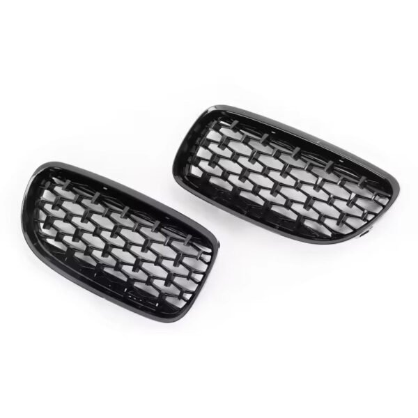 ABS Gloss Black Diamond Style Front Grille - BMW E90/E91/E92/E93 3 Series LCI - Image 2