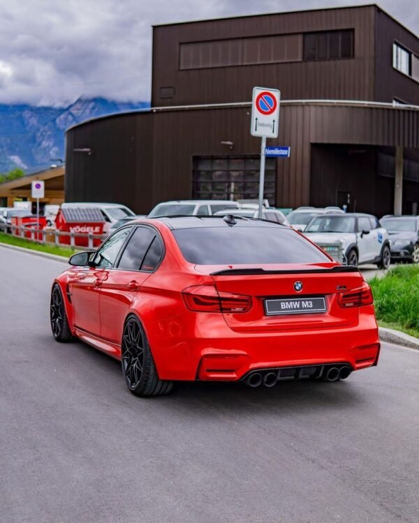 CS Style Carbon Fiber Trunk Spoiler - BMW F80 M3 & F30 3 Series - Image 5