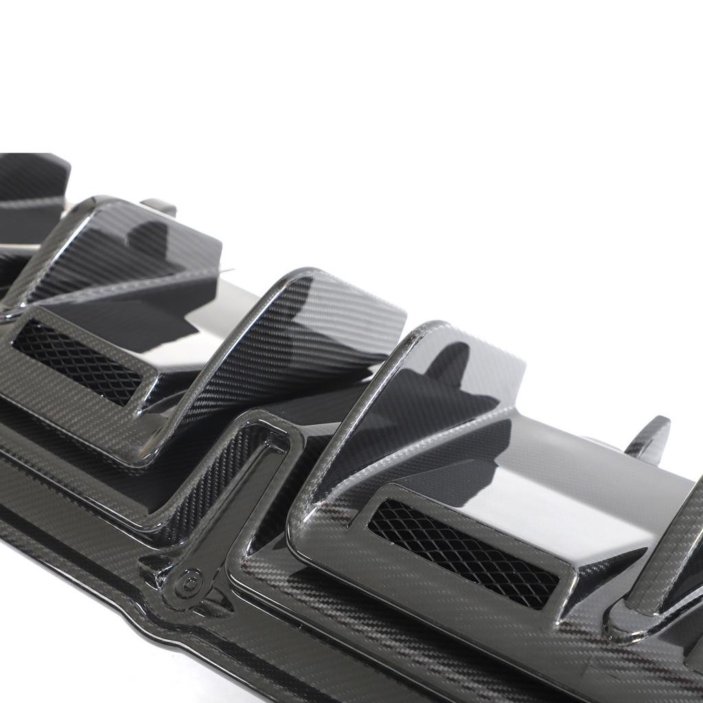 Capristo Style Carbon Fiber Rear Diffuser - Audi R8 V10 Gen 2 Facelift - Image 7