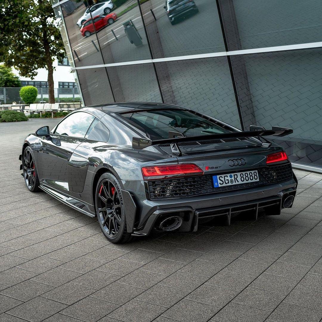 Carbon Fiber Rear Bumper Splitters - Audi R8 V10 Gen 2 Facelift - Image 4