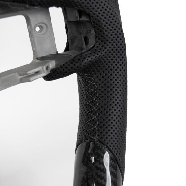 Carbon Fiber Steering Wheel - Ford Mustang S550 (LCI) - Image 6