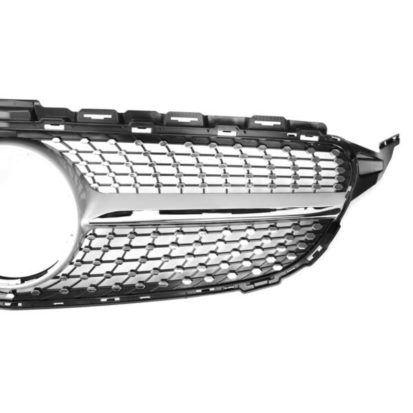 Diamond Front Grille - Mercedes Benz W205 C-Class - Image 6