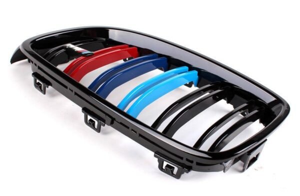 Dual Slat Front Grilles - BMW F30 3 Series - Image 6