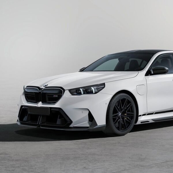 MP Style Carbon Fiber Front Lip - BMW G90 M5 - Image 2