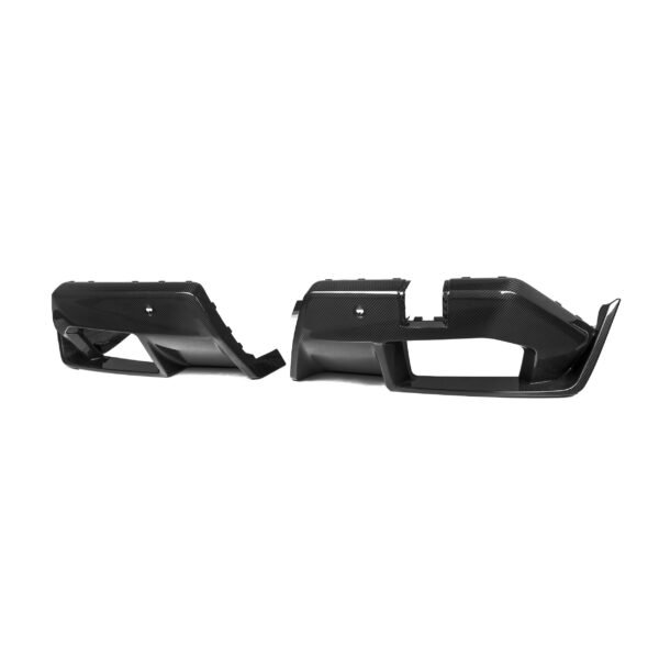 MP Style Carbon Fiber Rear Diffuser - BMW G90 M5 - Image 3