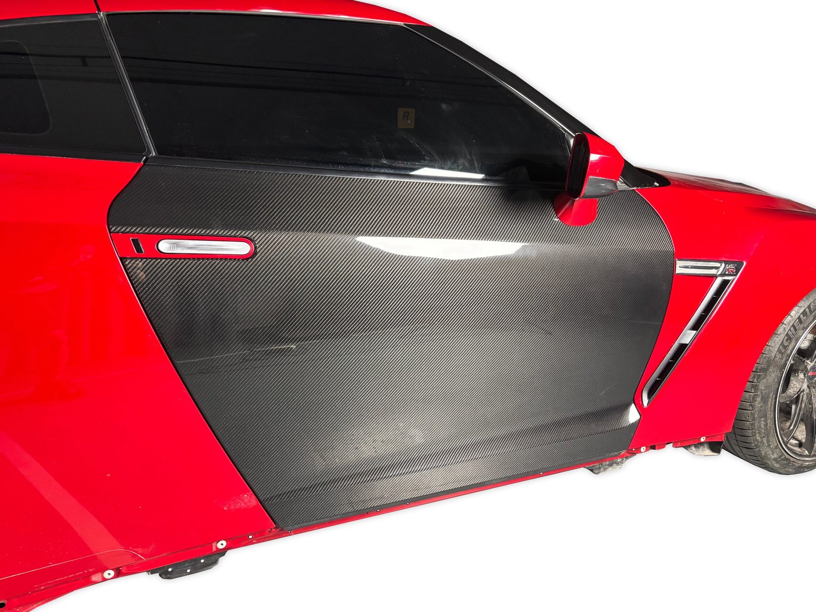Nismo Style Full Carbon Fiber Door Panel - Nissan GTR R35 - Image 6