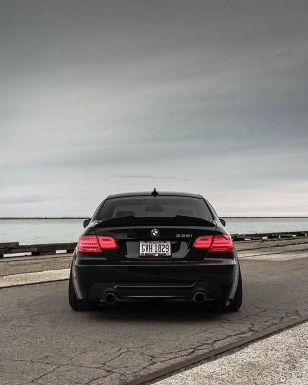 PSM Style High Kick Carbon Fiber Trunk Spoiler - BMW E90 / E92 / E93 M3 & 3 Series - Image 9