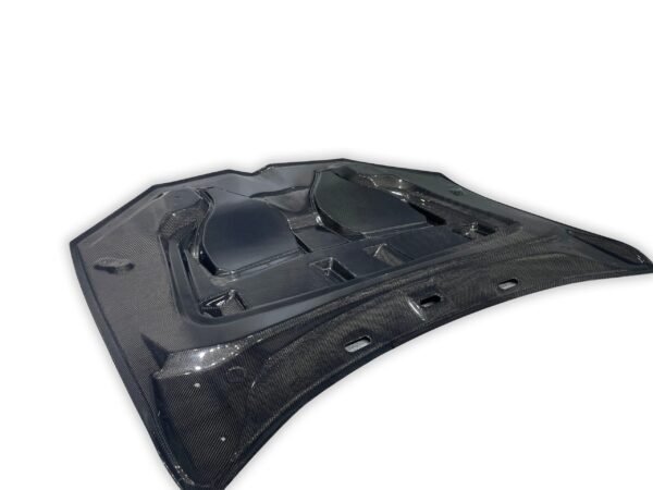 TC Style Carbon Fiber Engine Hood - Lamborghini Urus - Image 7